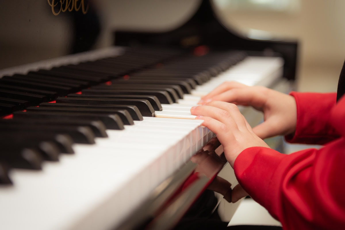 【初心者向け】習い事としてのピアノを弾くメリットと継続のコツ【大人も子供も】