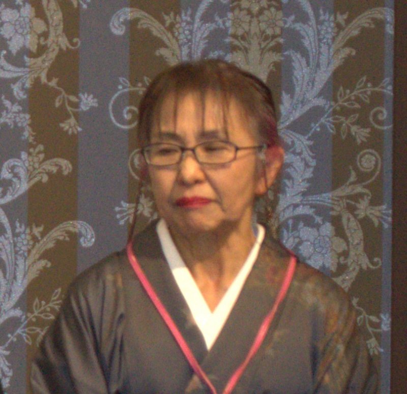上岡裕子テューター 先生