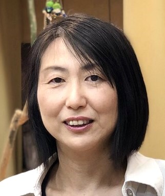 桶田理絵テューター 先生